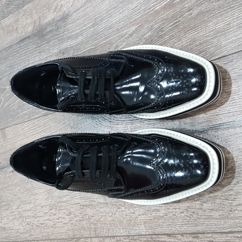 PRADA Black Leather Wingtip Platform Brogues Size 37